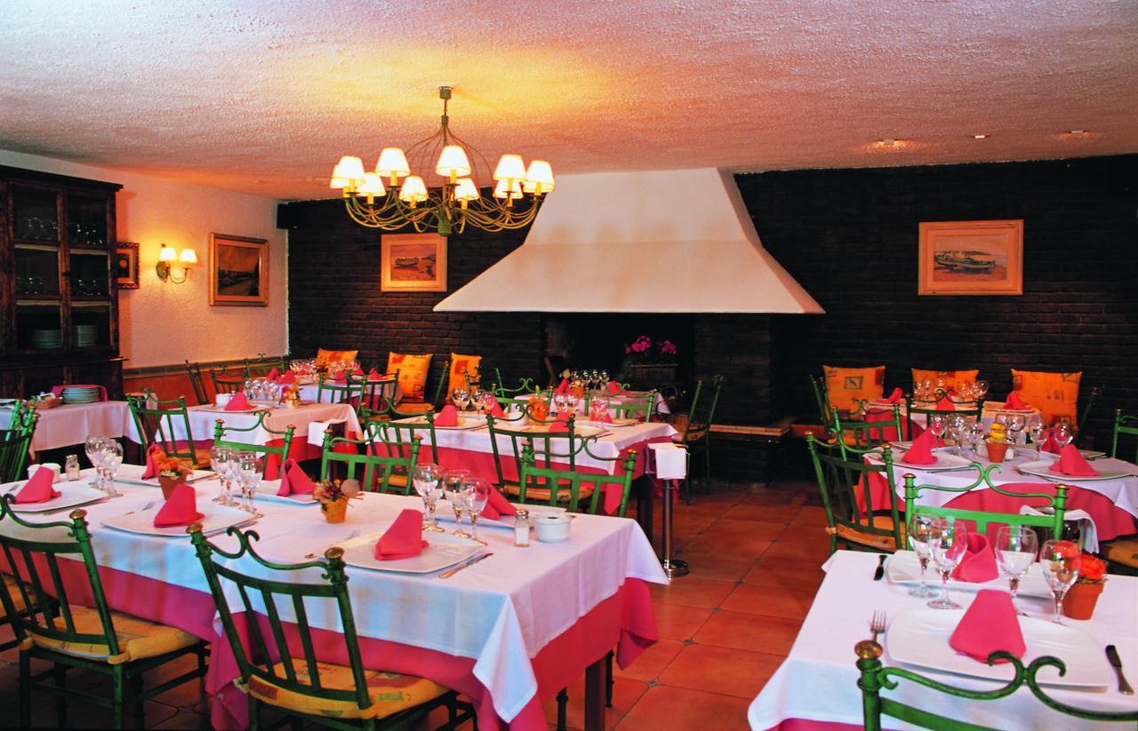 Hotel Restaurante La Masieta Creixell Εξωτερικό φωτογραφία