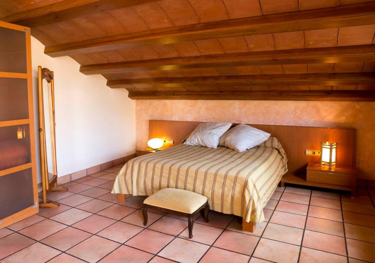 Hotel Restaurante La Masieta Creixell Εξωτερικό φωτογραφία