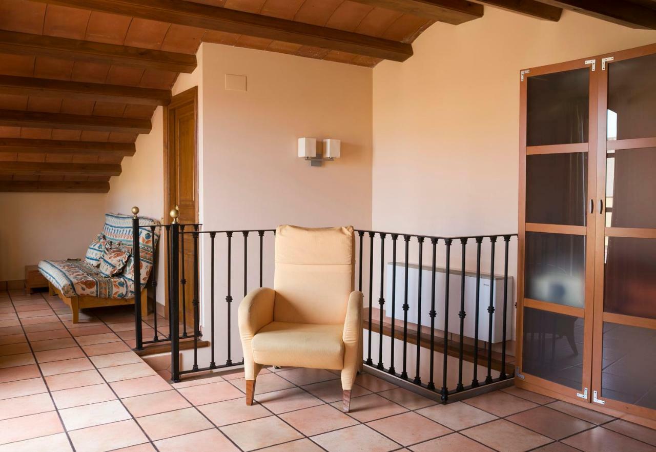 Hotel Restaurante La Masieta Creixell Εξωτερικό φωτογραφία